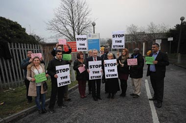 27-3-2014. Deephams sewage plant, Ardra Road, Edmonton N9. Demonstration. Edmonton MP Andy Love has organised a demonstration outside the main entrance to Deephams Sewage Treatment Works in a bid to get Thames Water to take the maximum possible action to upgrade the plant and reduce the smell emanating from it.